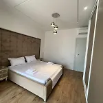 アパート Kreilux Valona Vlorë