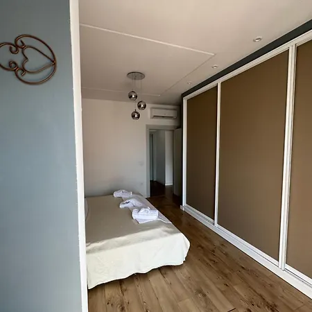 Kreilux Valona Apartmán Vlorë