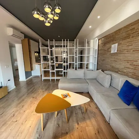 Kreilux Valona *